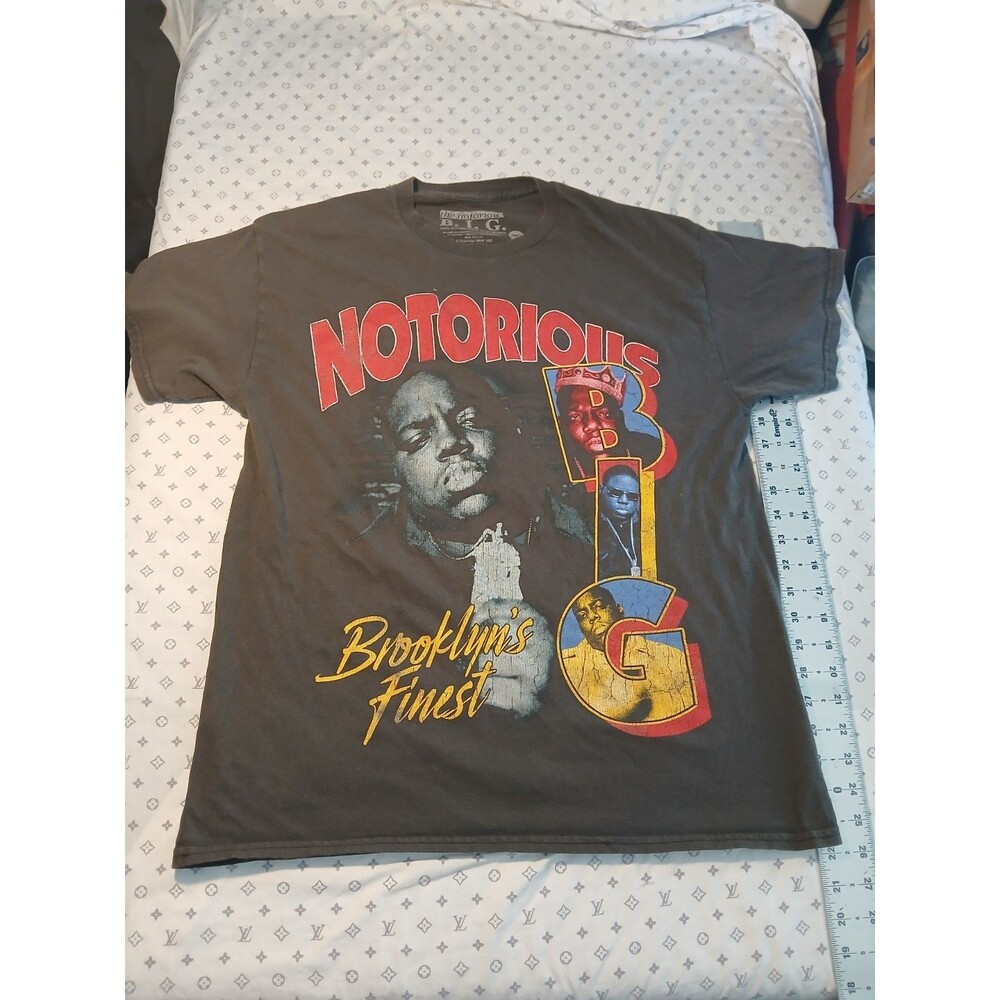 Notorious BIG Brooklyn’s Finest men’s tshirt Medium Sun Faded